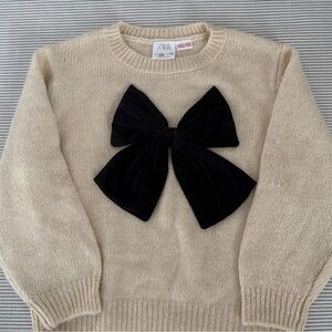 Zara Kids (4-5 years) Beige Sweater with Black Velvet Bow